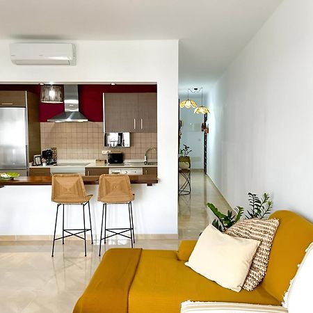 Apartamentos Mares De Lava - Puerto Del Carmen Πουέρτο Ντελ Κάρμεν Εξωτερικό φωτογραφία