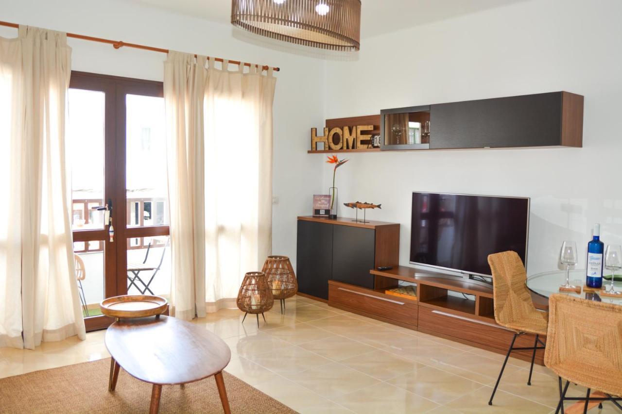 Apartamentos Mares De Lava - Puerto Del Carmen Πουέρτο Ντελ Κάρμεν Εξωτερικό φωτογραφία